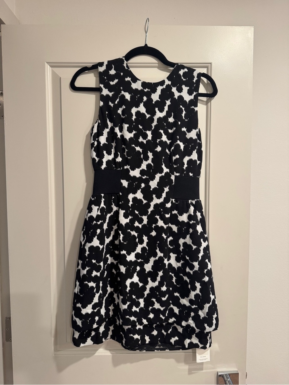 A.L.C Black and White Patterned Sleeveless Dress